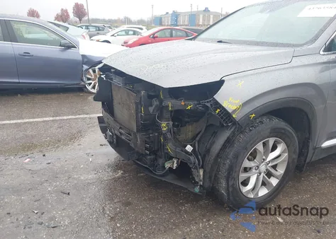 2019 Hyundai Santa Fe Se from USA, damaged, VIN 5NMS23AD3KH028108